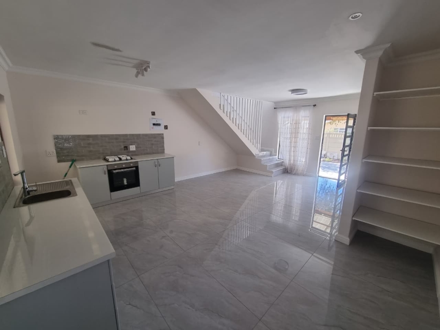 To Let 2 Bedroom Property for Rent in Rondebosch East Western Cape